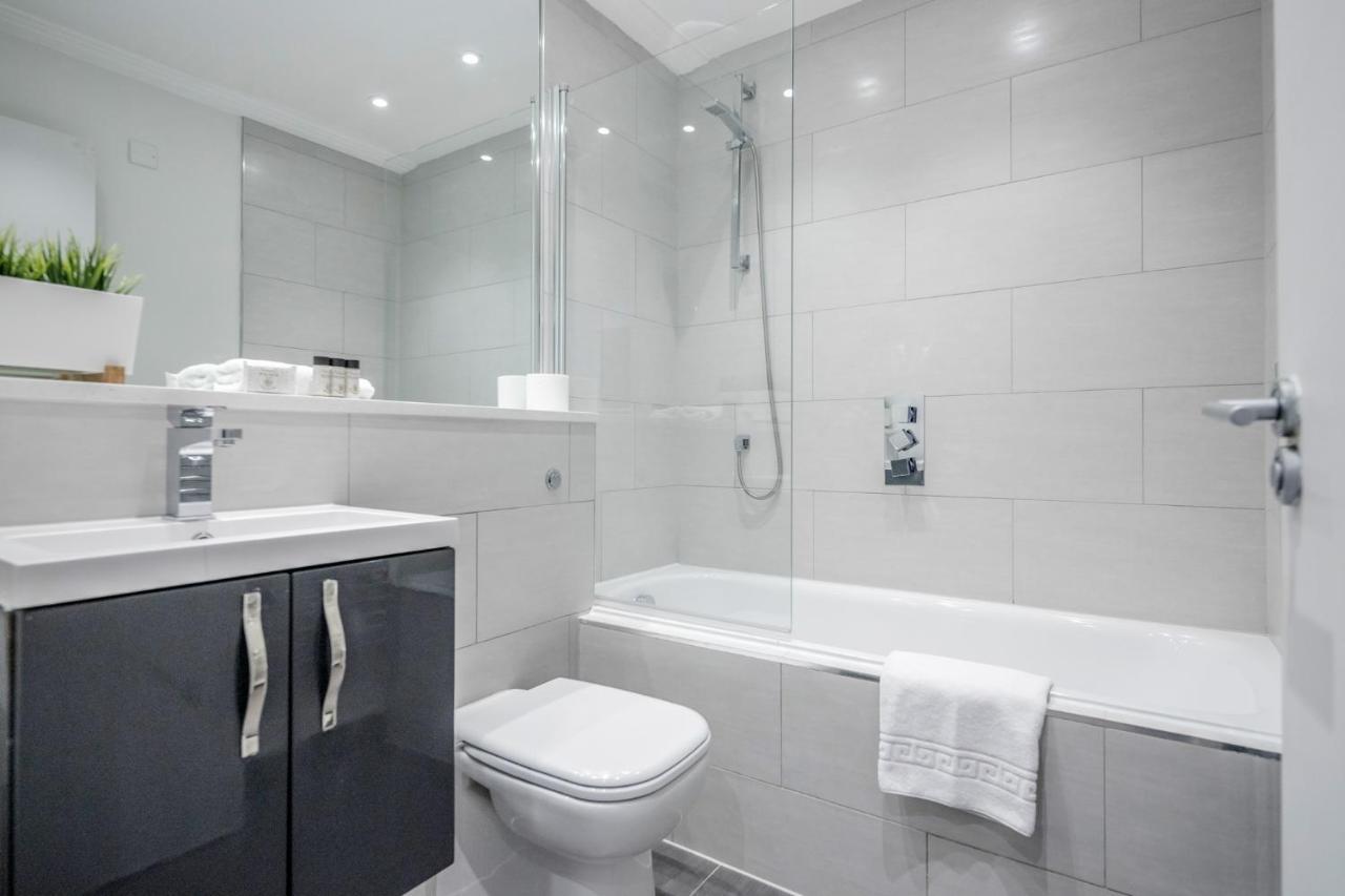 Roomspace Serviced Apartments - River House London Exterior foto